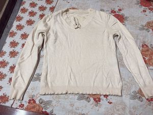 Elegant Beige Knit Sweater