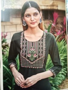 Kajree Fashion Maroon Kurti