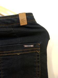 Dark Blue Denim Shorts(Women)