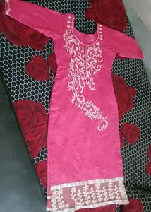 Beautiful Kurti With Front Embroidery