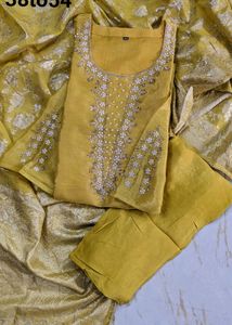 Kurti SUiTS