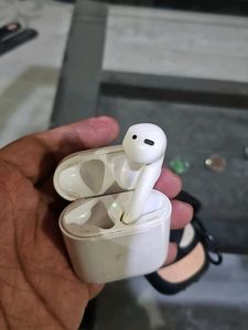 Apple Airpods 2nd Gen With 3 Cases Bundle