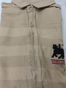 Shirt With A Design Quality Is Good