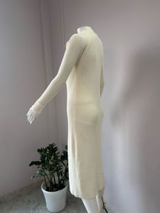 ZARA RIBBED V NECK CUFFED SLEEVES