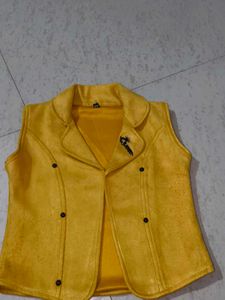 Cute Yellow Skirt Set