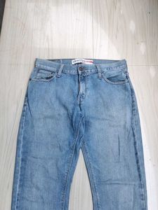 100% Authentic Unisex Levi&#39;s Bootcut Jeans W30 L40