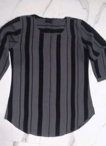 Embroidery Striped Gray Top