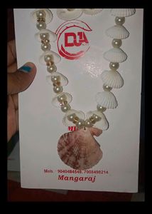 Neckless