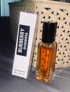 Burberry &amp; Kayali Perfume Set
