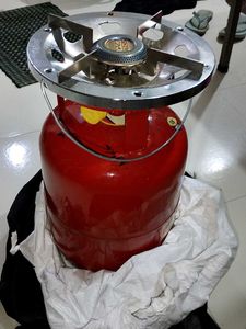 New Cylinder With Burner Attach...