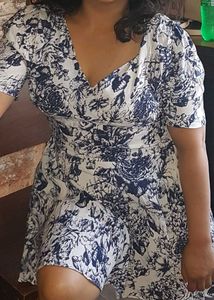 party dress 1 in 500 coin or 150rs