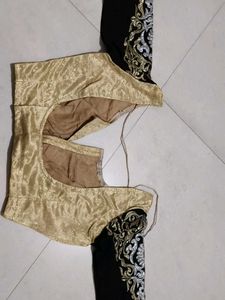 Elegant Ethnic Saree