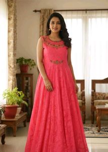 Elegant gowns set of 7