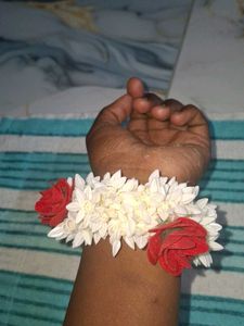 Floral Hair Accessory