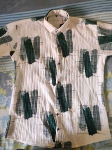 Abstract Print Pleated Shirt