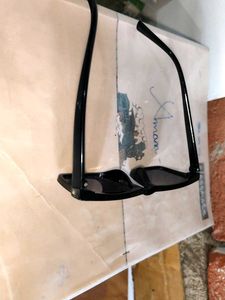 Retro Black Sunglasses