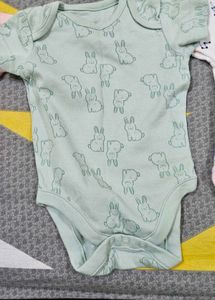 unisex mothercare onesies 0-3month