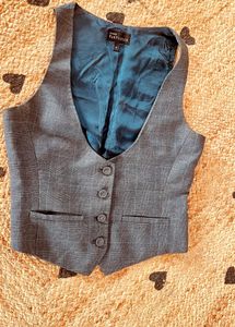 Van Huesen - Gray Fitted Vest size S