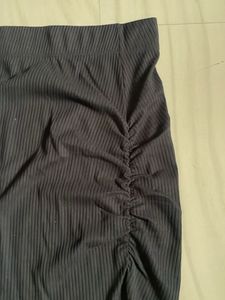 Ribbed Midi Skirt
