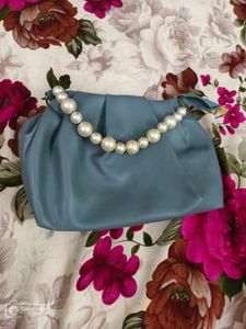 Classic Grey Top Handle Bag With Free Wallet