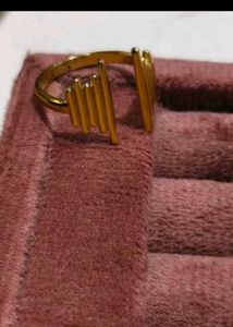 Geometric Flair Ring