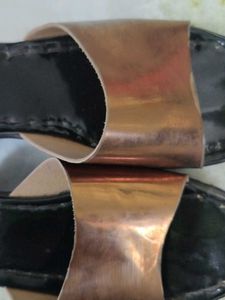 Golden Striped Footwear