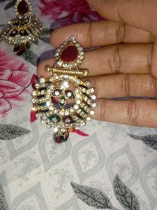 Earings