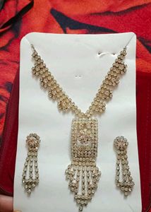 Silver Stone Jwellery Set