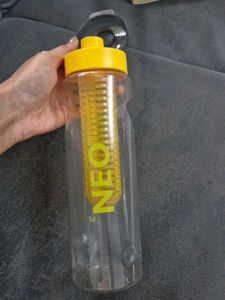 NEO Tablet Infuser Water Bottle