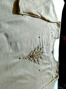 Embroidered Floral Kurti