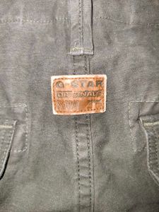 G-Star &#39;Rovic&#39; Cargo Shorts (Faded Black)