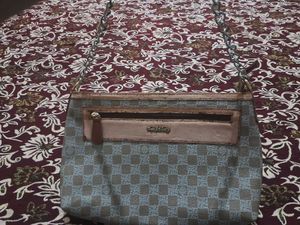 Nelly Hand Bag