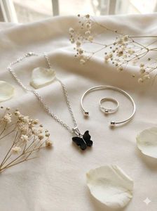 Butterfly Necklace &amp; Bangle Set
