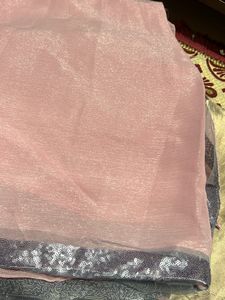 Elegant Pink Saree🦢