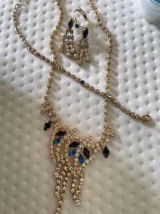 Neckset + earings+ bracket and ring