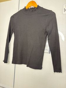 Black Long Sleeve Top