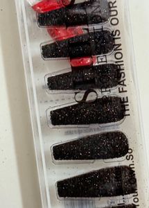 Sparkly Black Press-On Nails