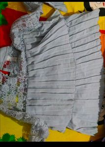 Unused Korean Top
