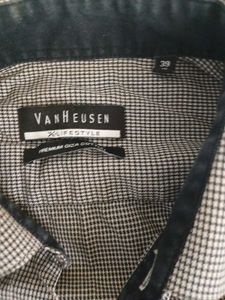 Men&#39;s Striped Formal Shirt