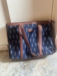 Zouk Handbag