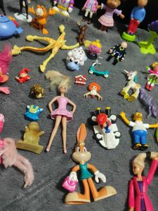 33 Set Miniature Toys