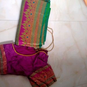 a new beautiful saari geen