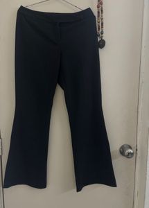 FLORENCE + FRED Flared Trousers