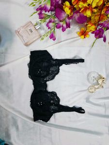 🇳🇿💫🎀Lace Detail Bra