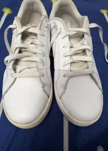 White NIKE Original Sneakers
