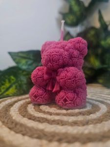 Rose Bear Candle | Pure soy wax