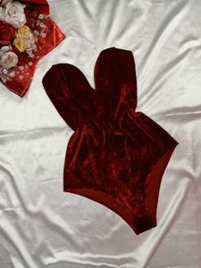 Burgandy/Maroon Velvet Bodycon❣️