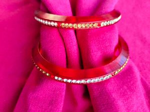 Elegant Red Bangles – Set of 2