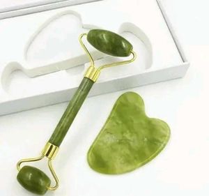 Gua Sha Stone&amp; Jade Roller