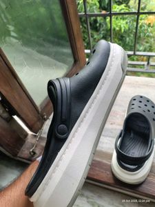 Mens  Crocs